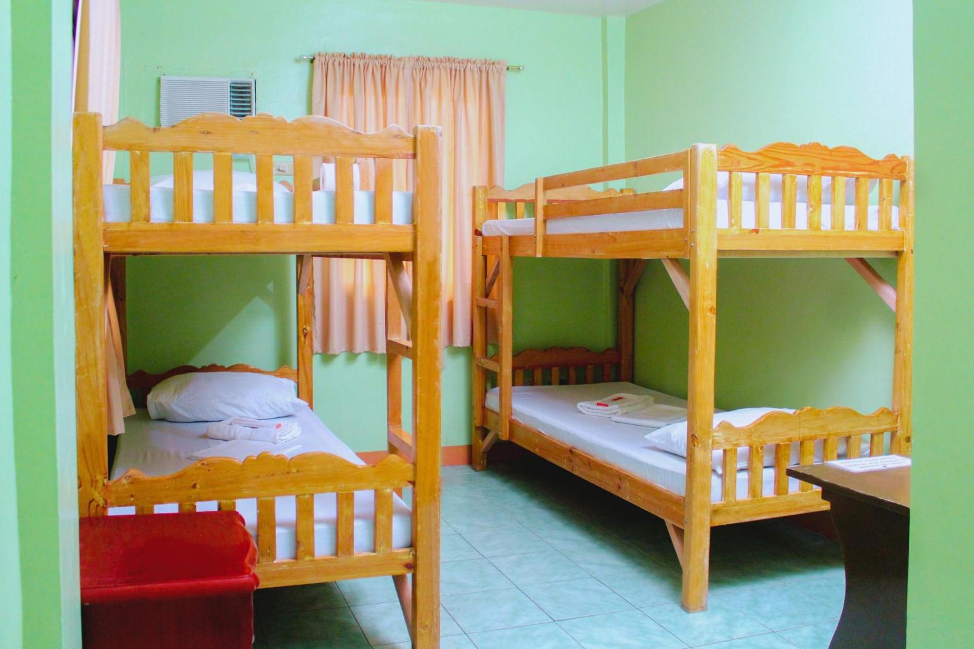 La Virginia Leisure Park And Amusement Hotel Mataasnakahoy Room photo