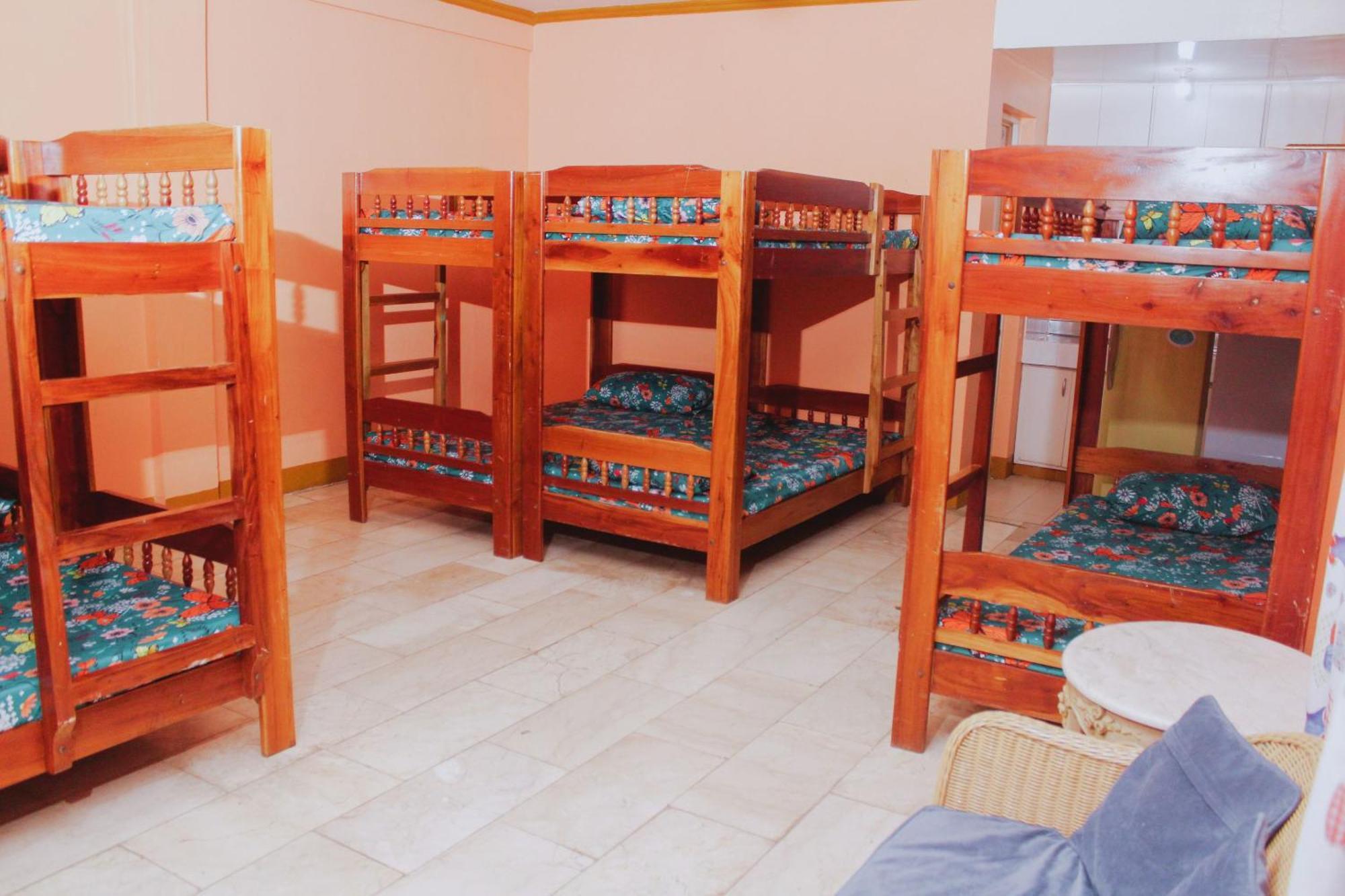 La Virginia Leisure Park And Amusement Hotel Mataasnakahoy Room photo